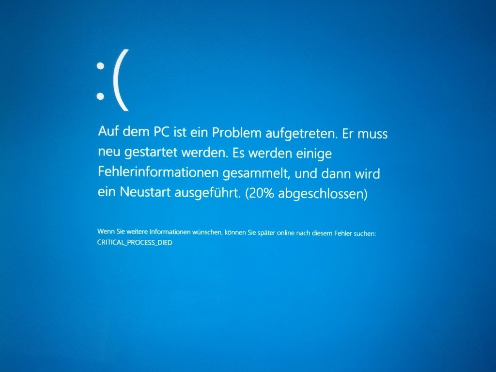 Bluescreen: Ein häufiges Symptom für Windows 10, das nicht reagiert, ist ein plötzlicher Bluescreen-Fehler, der den Computer zum Absturz bringt.
Einfrieren des Bildschirms: Der Bildschirm kann während der Verwendung von Windows 10 plötzlich einfrieren und nicht mehr auf Eingaben reagieren.