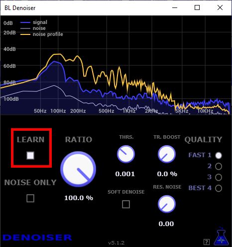 Öffnen Sie Ihre Aufnahmesoftware und fügen Sie ein Rauschunterdrückungs-Plugin zu Ihrer Audiospur hinzu.
Passen Sie die Einstellungen des Plugins an, um Klicks und Knackgeräusche zu reduzieren oder zu entfernen.