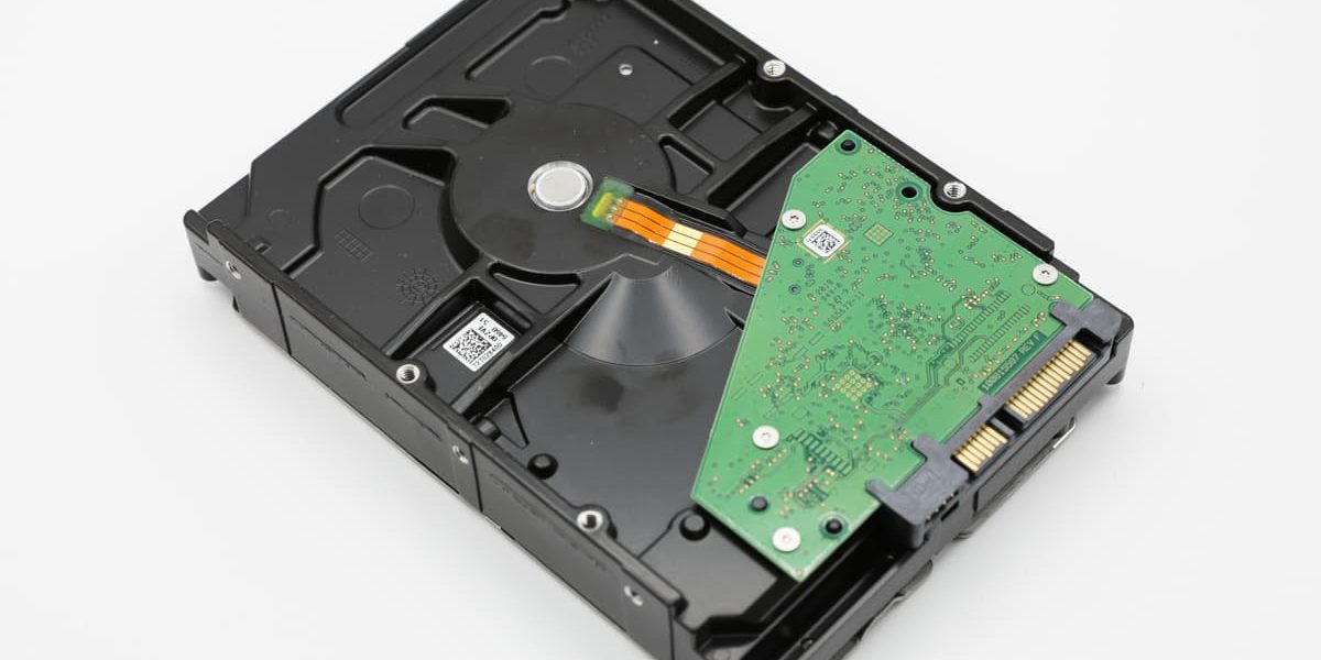 Überprüfen Sie die Verbindung: Stellen Sie sicher, dass das SSD-Laufwerk ordnungsgemäß mit dem Computer verbunden ist.
Neustart des Computers: Starten Sie den Computer neu, um mögliche vorübergehende Probleme zu beheben.